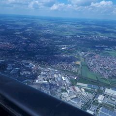 Flugwegposition um 12:03:43: Aufgenommen in der Nähe von Neu-Ulm, Deutschland in 1389 Meter
